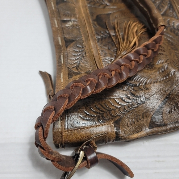 Leaders in Leather Handtooled Classic Tooled Shoulder Bag Medium Braided Strap - Picture 8 of 12